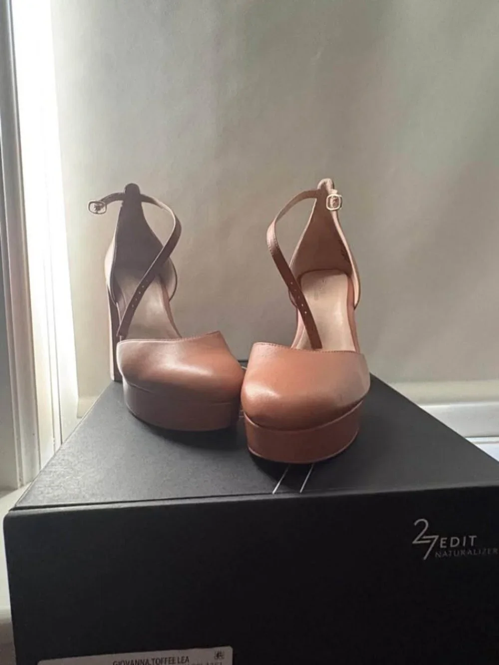 Naturalizer women shoes sz 7.5